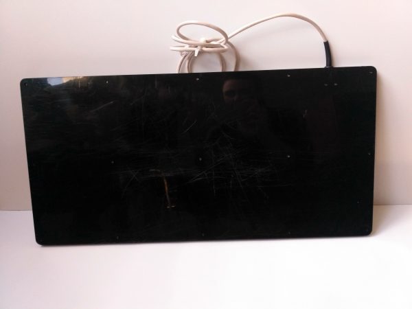 Antena ośmiopolowa w układzie dwurzędowym 4P2
